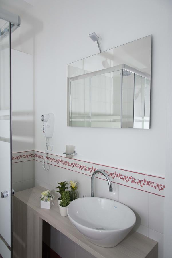 B&B Nicola'S Home ปอมเปอี ภายนอก รูปภาพ