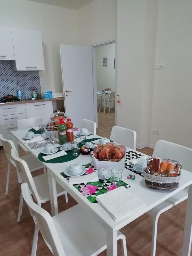 B&B Nicola'S Home ปอมเปอี ภายนอก รูปภาพ